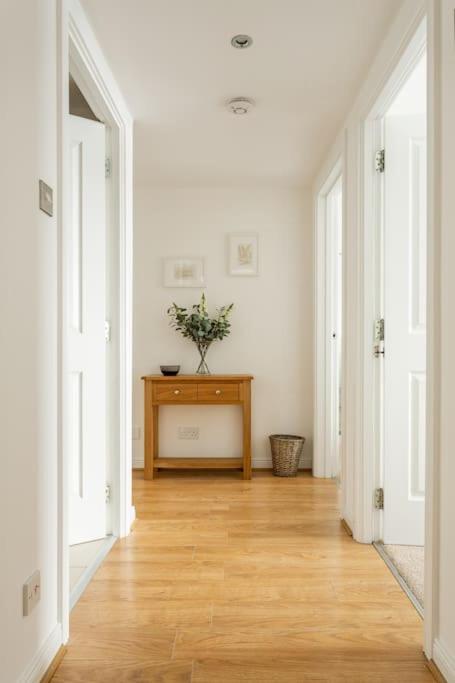 Lux Waterfront 2 Bed Apt, V&A 10Min Walk, St Andrew'S Golf 25Min Drive Dundee Eksteriør billede